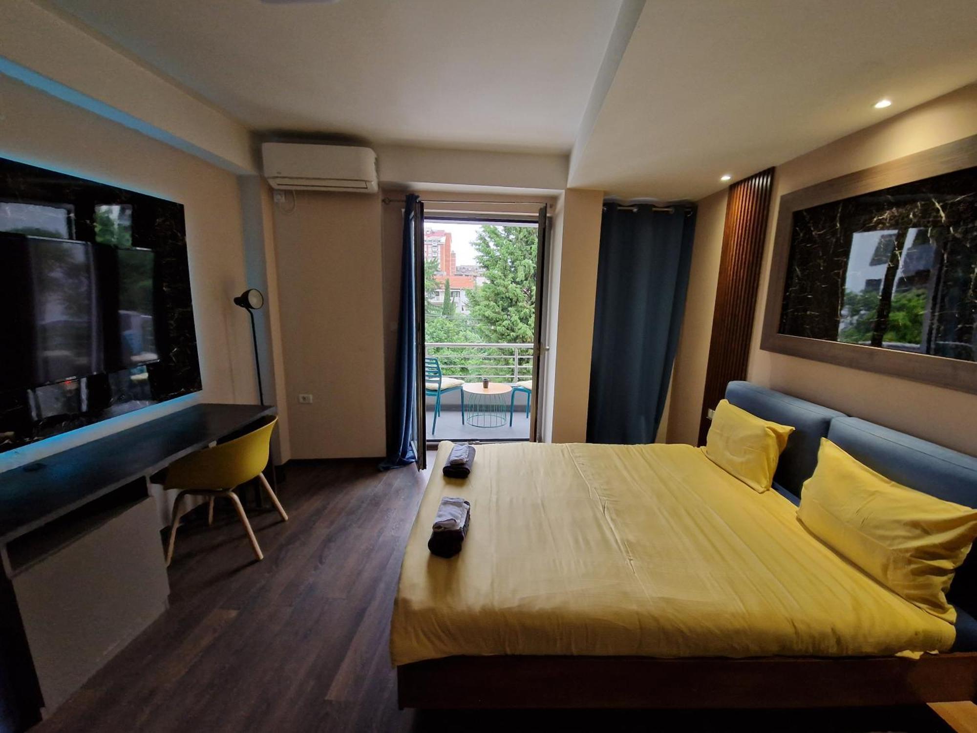 Vanilla Boutique Apartments Szkopje Kültér fotó