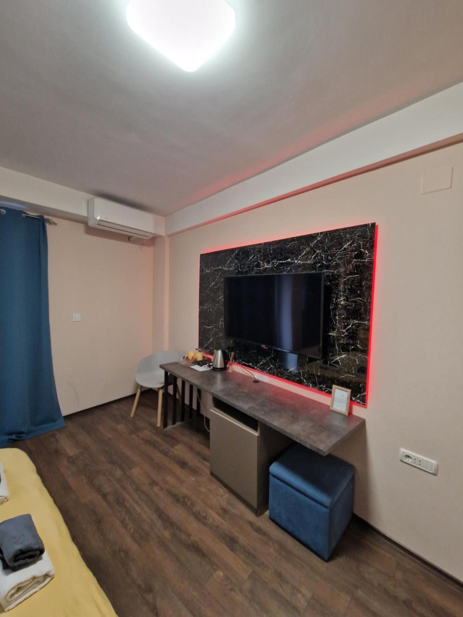 Vanilla Boutique Apartments Szkopje Kültér fotó