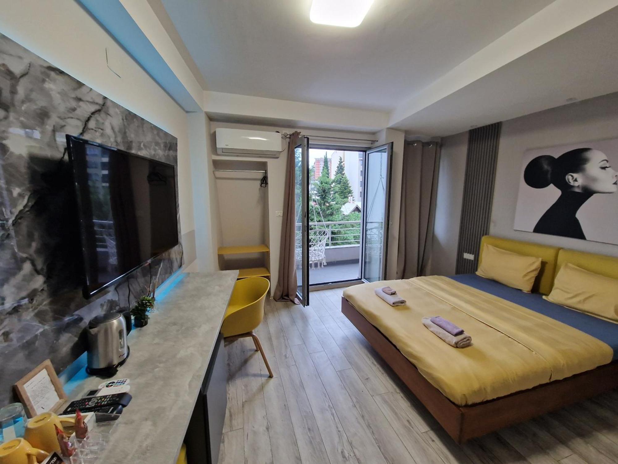 Vanilla Boutique Apartments Szkopje Kültér fotó