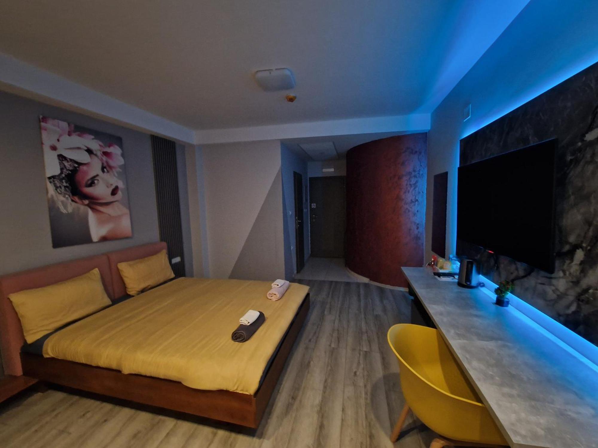 Vanilla Boutique Apartments Szkopje Kültér fotó